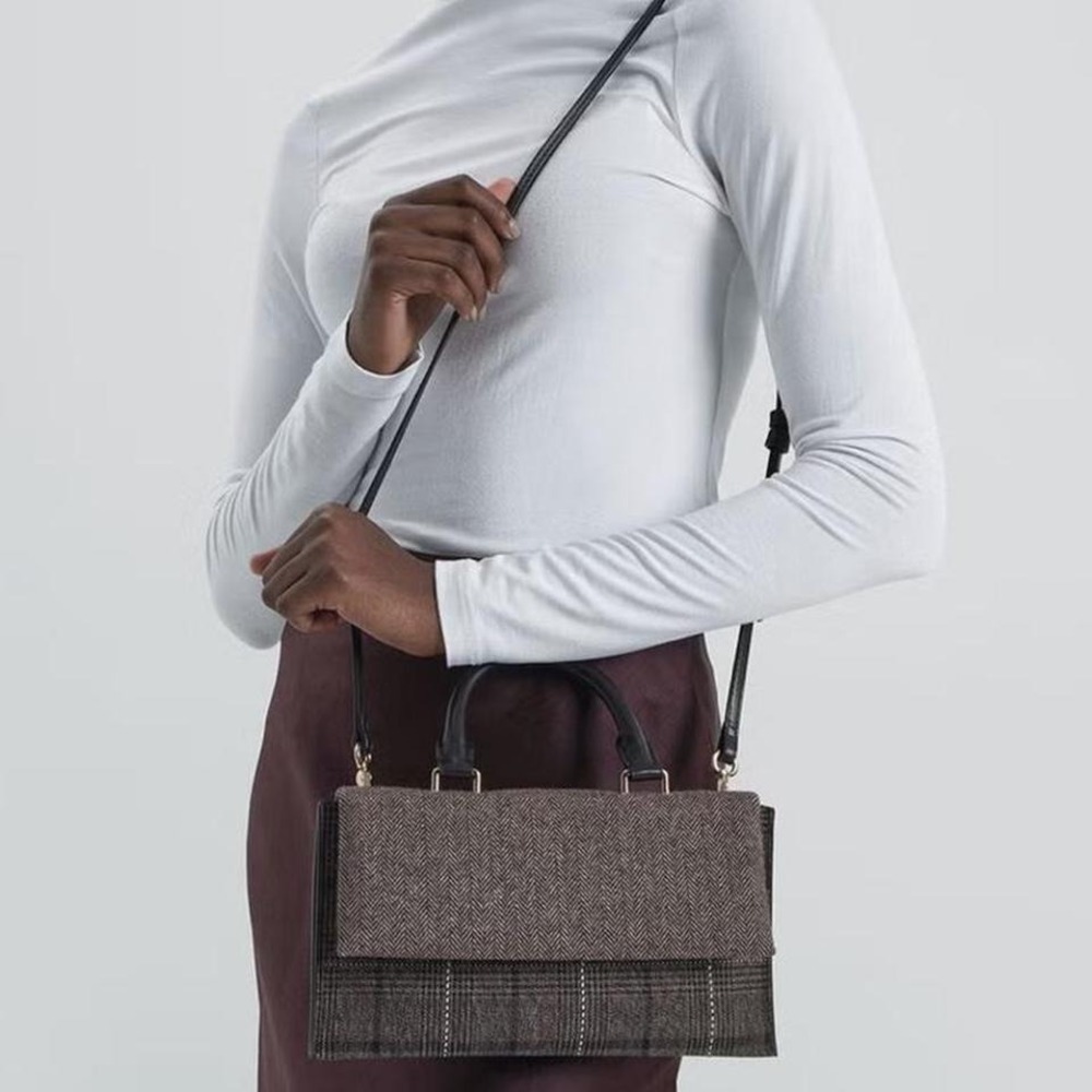 Charles & Keith 025 BGS Plaid Envelope Top Crossbody‎ Bag Preppy Academia Purse